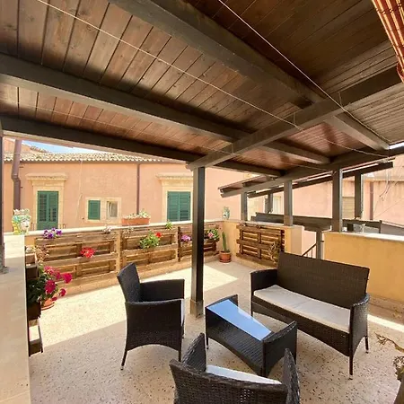 La Maison De La Ruelle Holiday home *