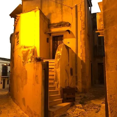 Holiday home La Maison De La Ruelle Noto